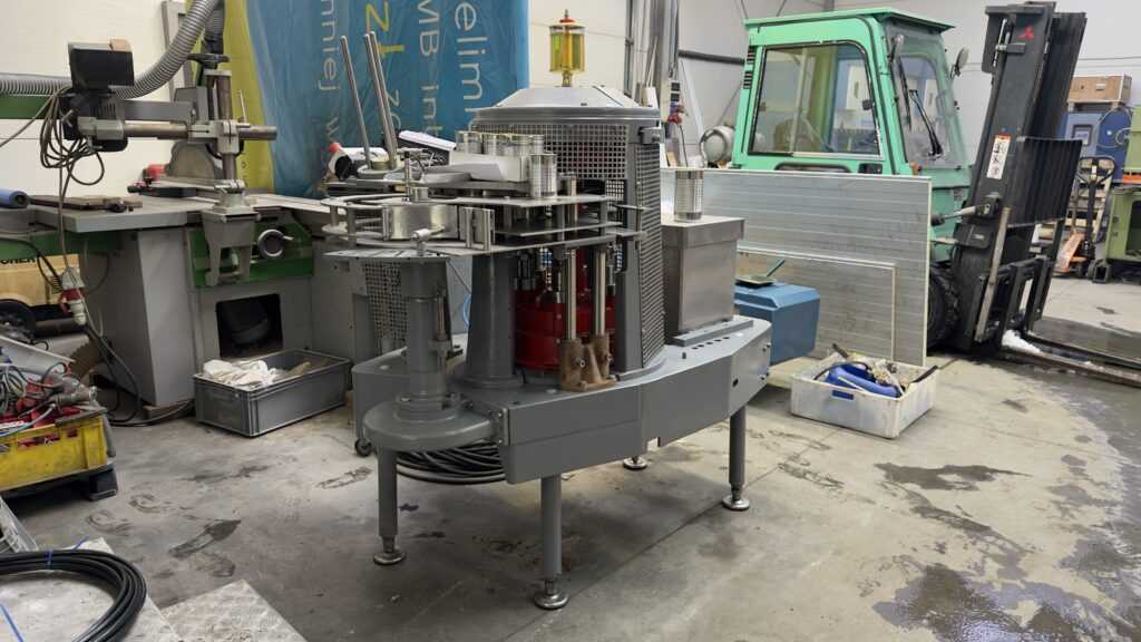 Produkcja maszyn spożywczych realizacje - Lubeca LW 202