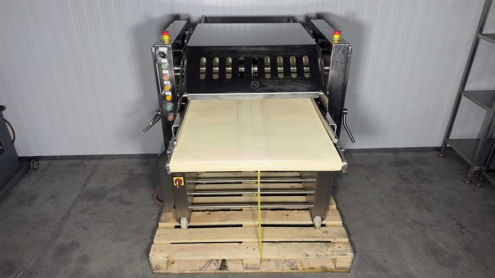 Skórowaczka do łososia Carnitech CBF 495 Twin | BMC MachFood