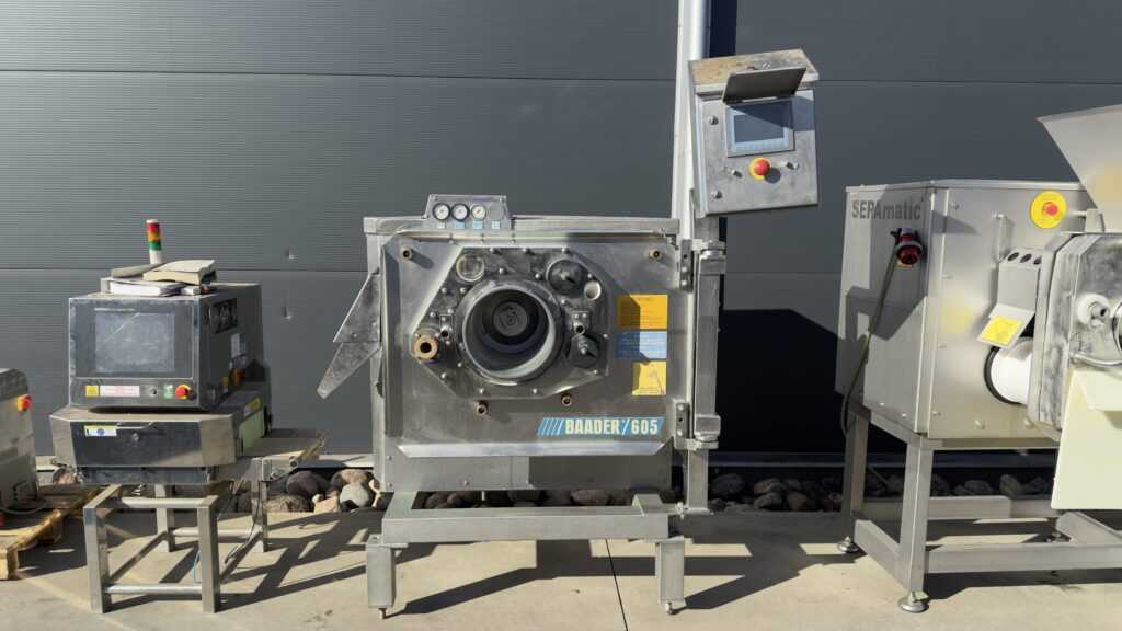 Separator BAADER 605 maszyna do odzysku mięsa BMC MachFood