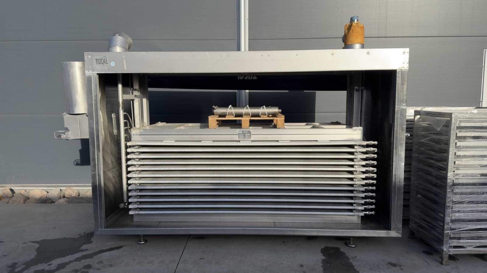 Pozioma zamrażarka płytowa TUCAL amoniak mrożenie BMC MachFood