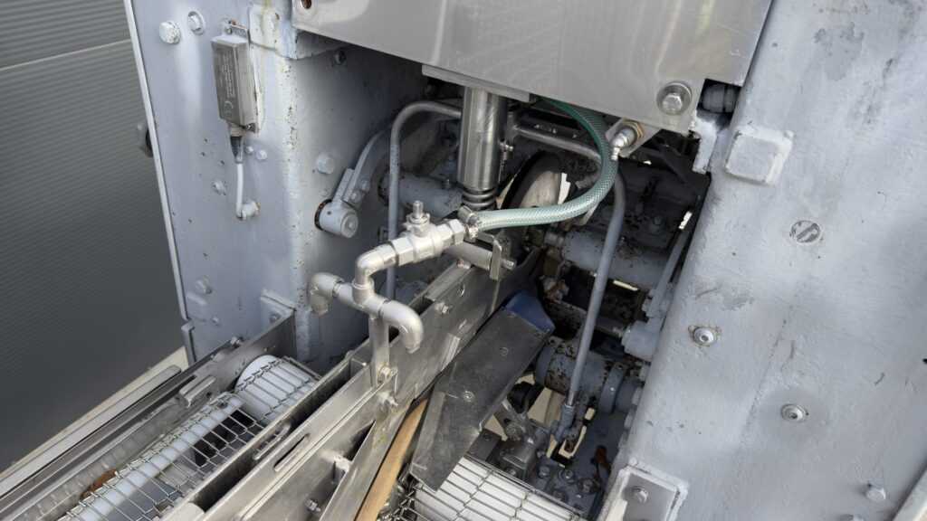 Fileciarka BAADER 187 zautomatyzowana maszyna BMC MachFood