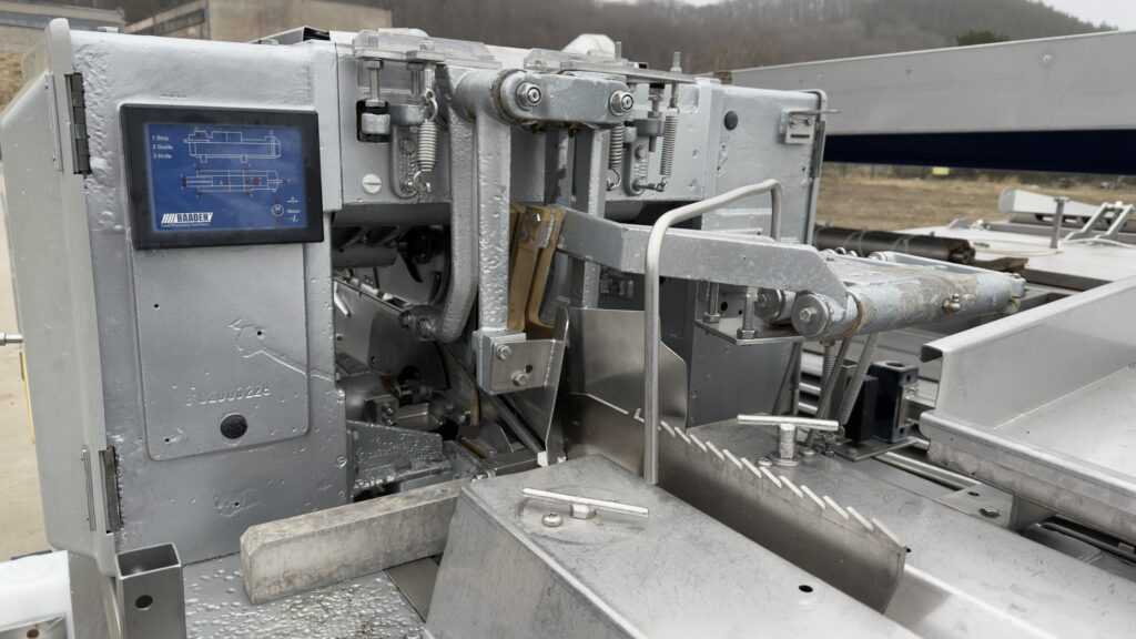 Używana przemysłowa fileciarka BAADER 200 L