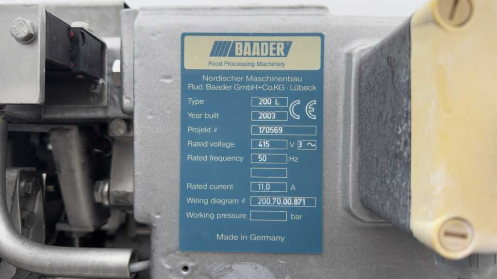 Używana przemysłowa fileciarka BAADER 200 L Tabliczka znamionowa